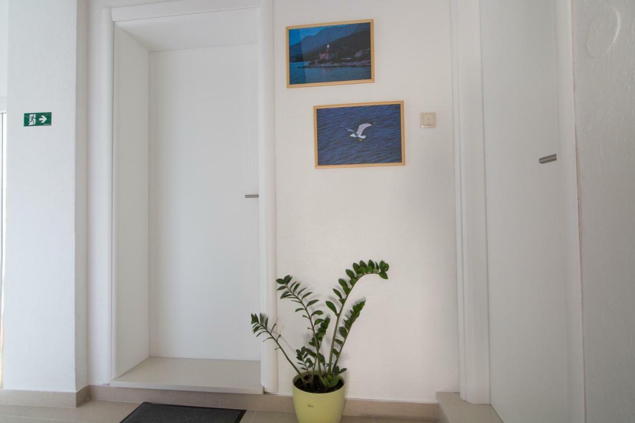 Apartments Smokva Makarska Exterior photo